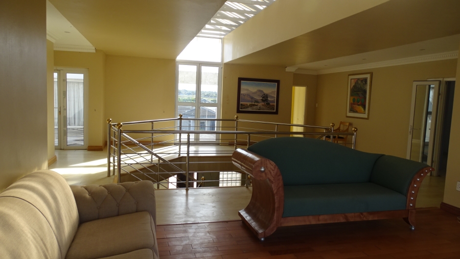 7 Bedroom Property for Sale in Kabeljauws Eastern Cape